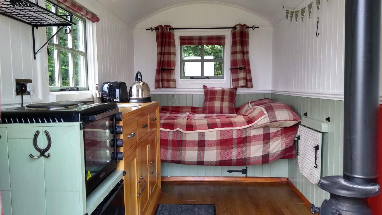 Shepherd'S Lodge - Shepherd'S Hut With Devon Views For Up To Two People And One Dog Wrangaton Luaran gambar